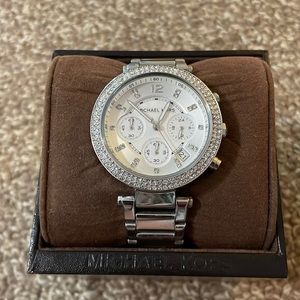 Michael Kors Silver-Tone Glitz Parker Watch